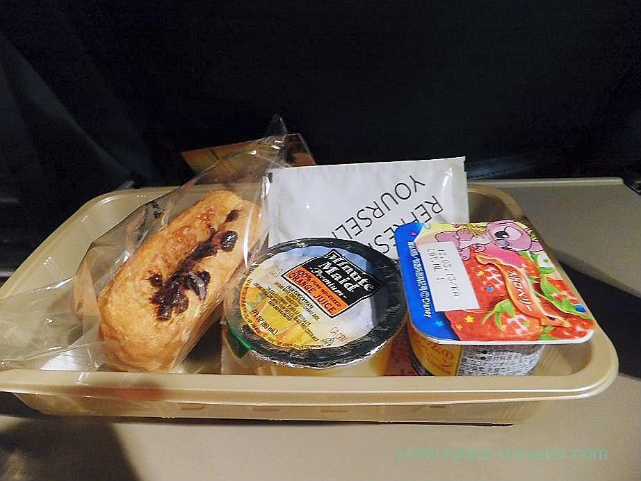 In-flight meals 3, Narita to Honolulu, Delta (Honolulu 2012 winter)