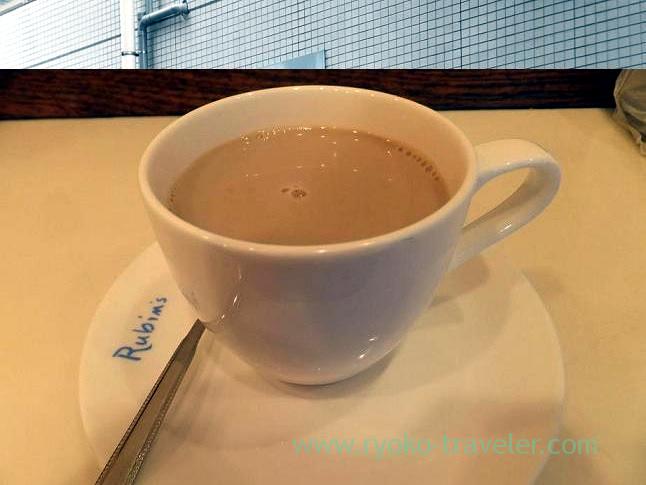 Cafe latte, Rubin's coffee (TSukiji)