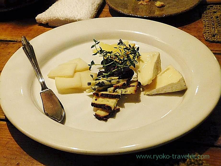 Assorted cheese, Rupurin (Ginza)