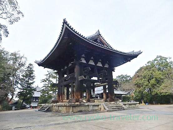 Bell tower, Todaiji temple (Nara)