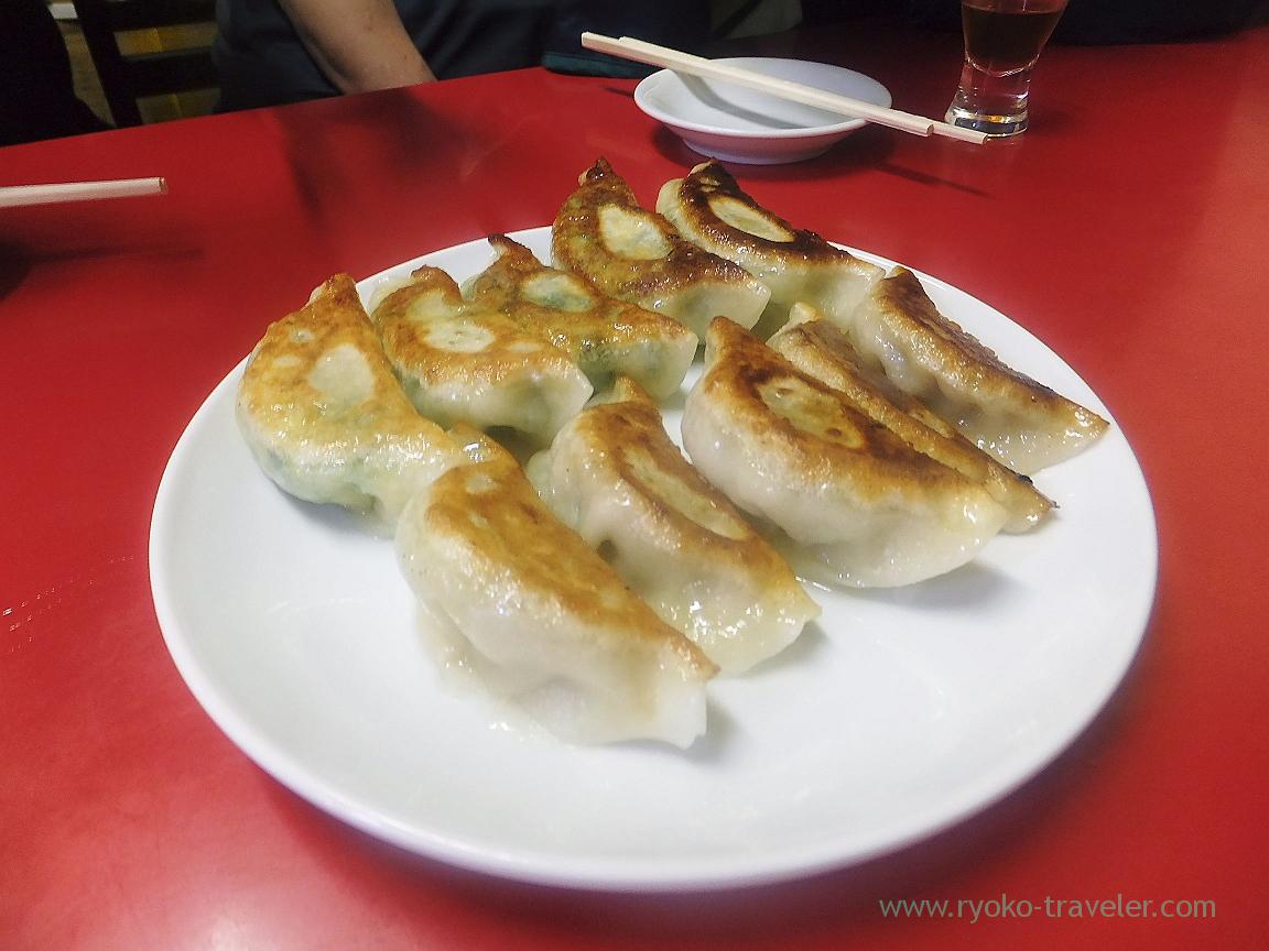 Fried leek dumplings and fried dumprings, Ranshu (Keisei-Tateishi)