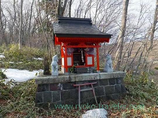 Red small shrine, Matsukawaya (Nasu kogen)