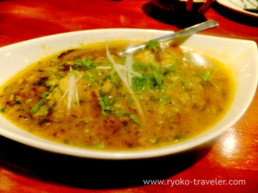 Mackerel soup curry, Kamal pool (Kiba)