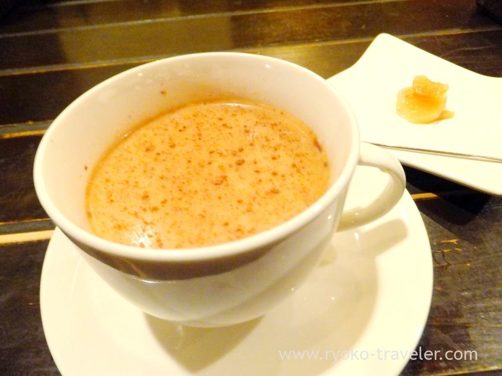 Spice milk tea, Curry-no-Akimbo (Kinshicho)