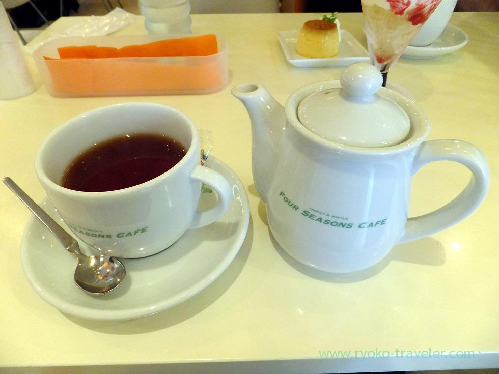 Tea, Four seasons cafe (Nishi-Kasai)