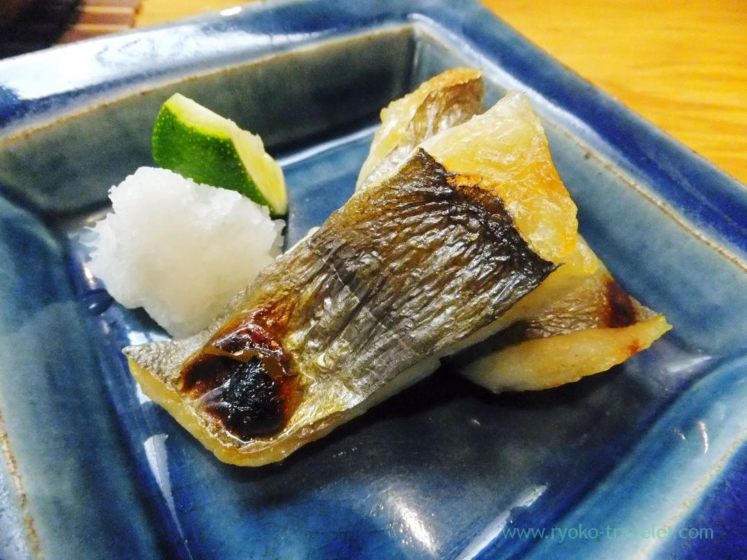 Grilled salted butterfish, Miyakozushi (Bakuro-Yokoyama)