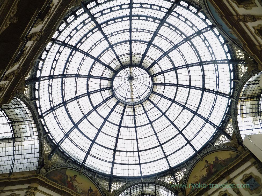 Entrance, Galleria vittorio Emanuele 2, Milano (Trip to italy 2015)