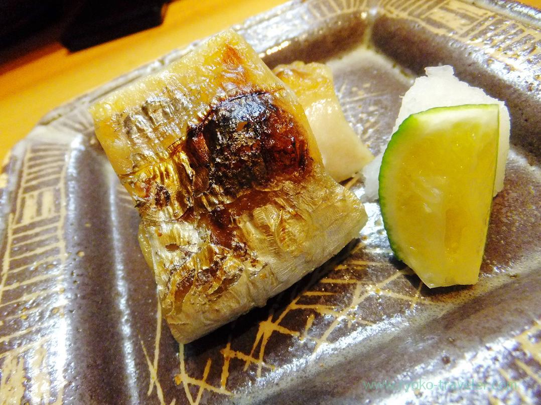 Grilled hairtail, Miyakozushi (Bakuro-Yokoyama)