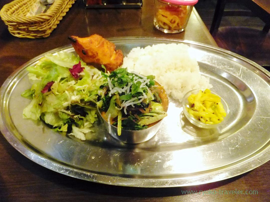Curry set, Anjuna (Takahata-fudo)