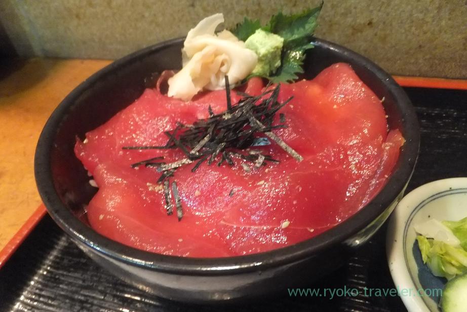 Marinated tuna bowl, Tatsuya (Tsukishima)