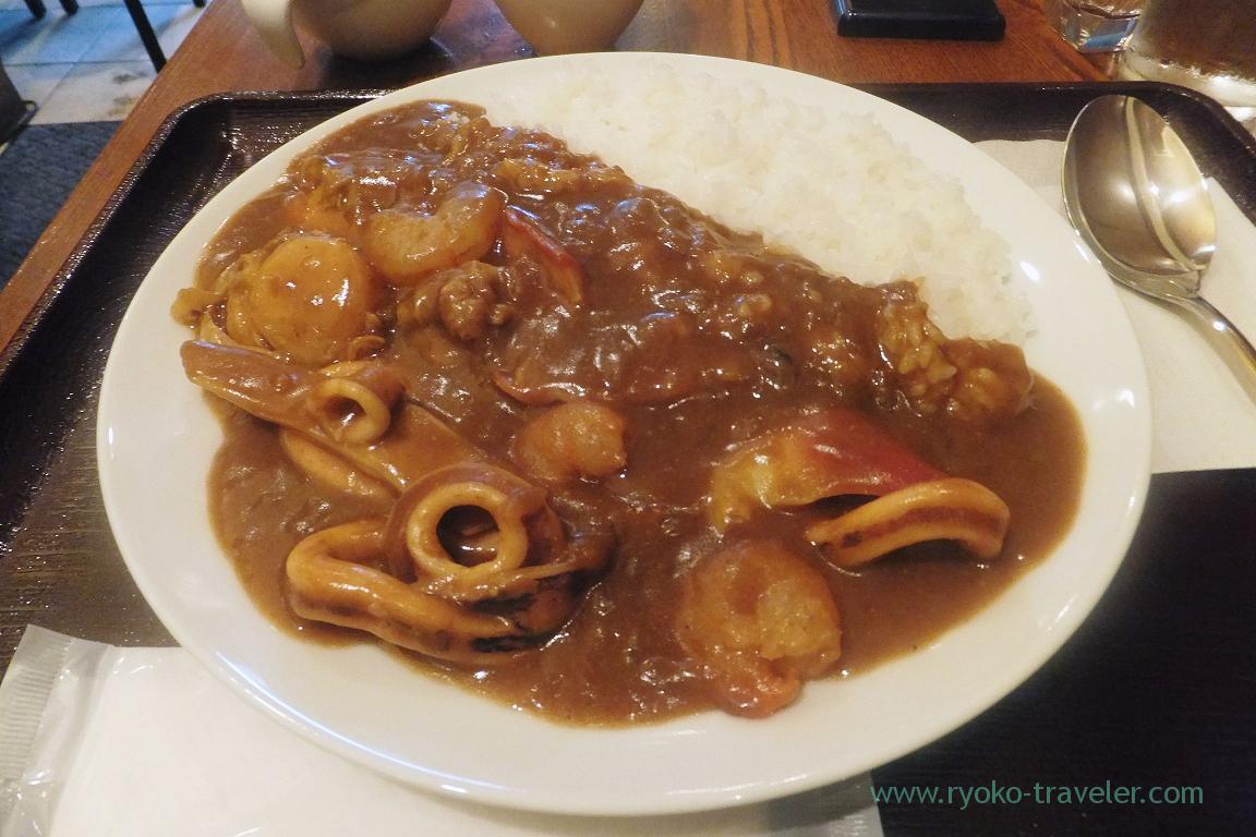 Seafood curry and rice, Hajime Sengyo-ten Tsukishima branch (Tsukishima)