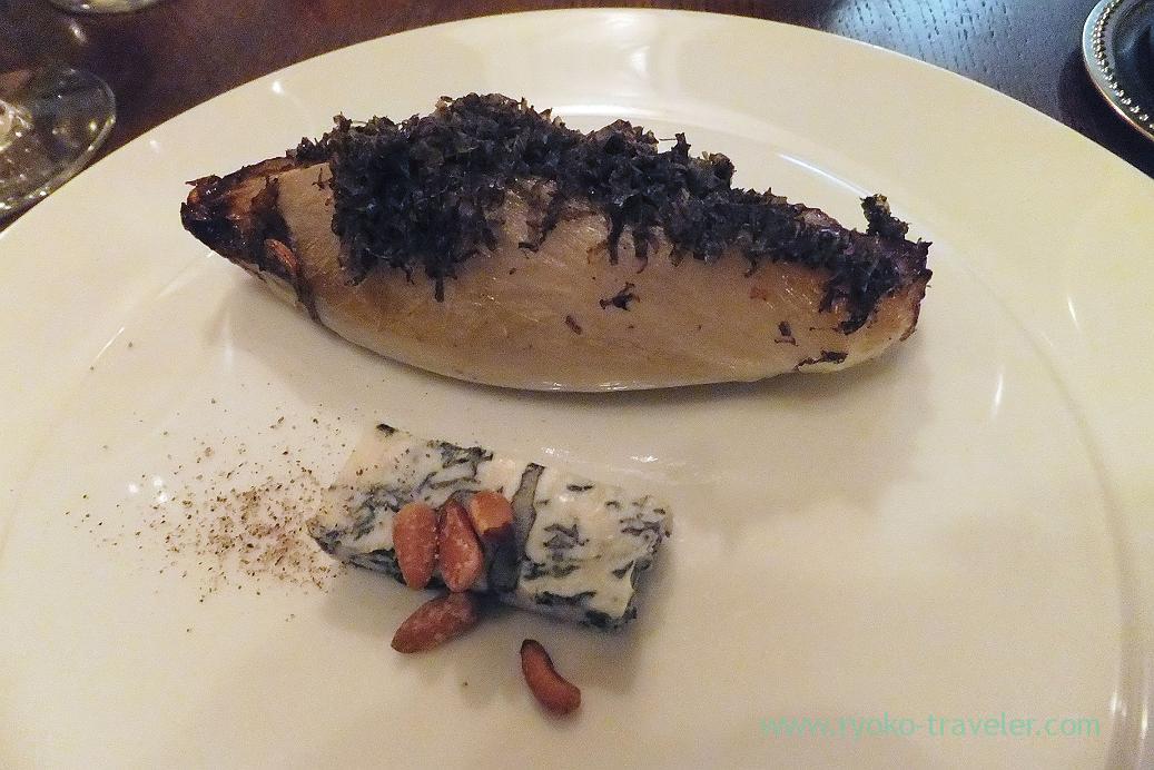 Roasted chicory with black truffle and gorgonzora picante, il tram (Kiyosumi Shirakawa)