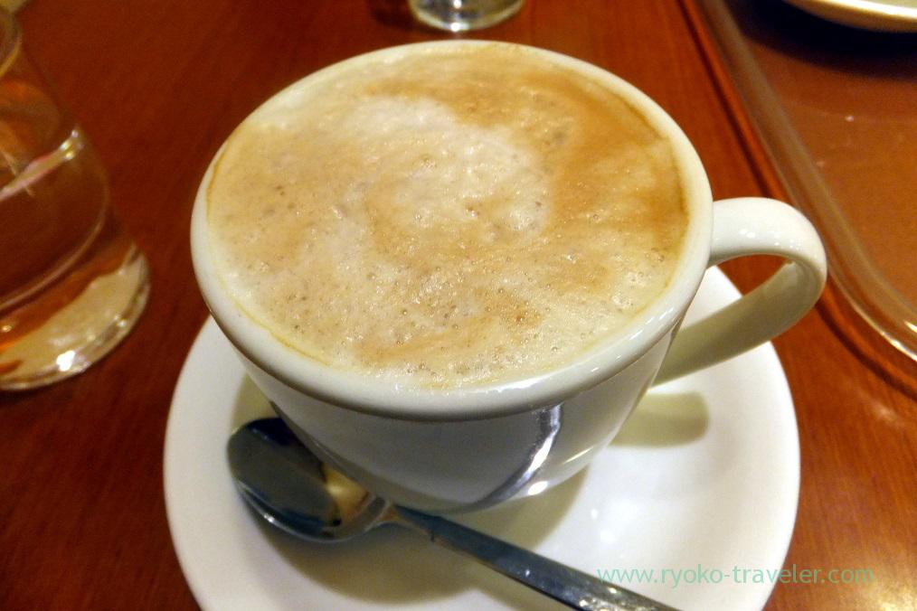 Cafe latte, Yonemoto Coffee Shinten (Tsukiji)