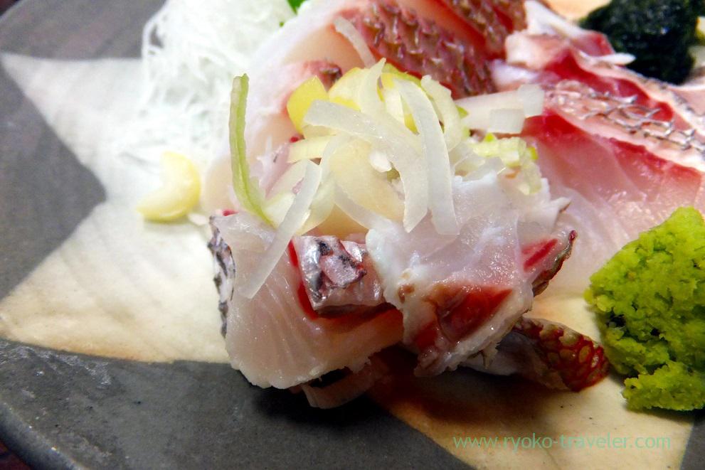 Closer of wild-grown red sea bream sashimi, Takahashi (Tsukiji market)