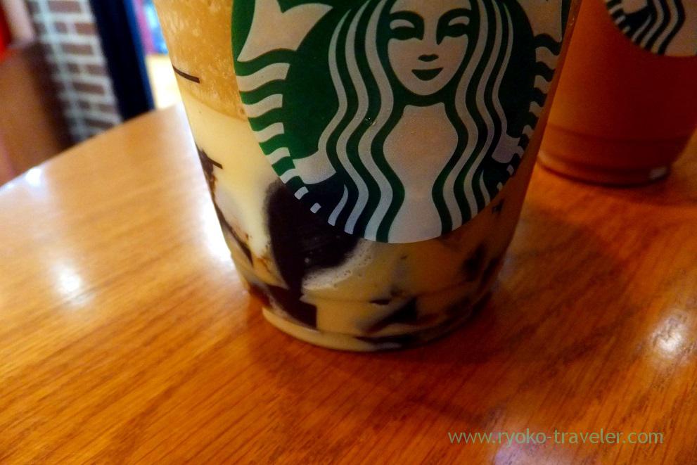 Coffee jelly at the bottom of it, Starbucks coffee Tsudanuma MINA branch (Tsudanuma)