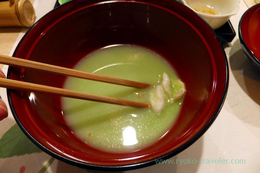 edamame-soup-with-grilled-conger-eel-kichiya-tsukiji