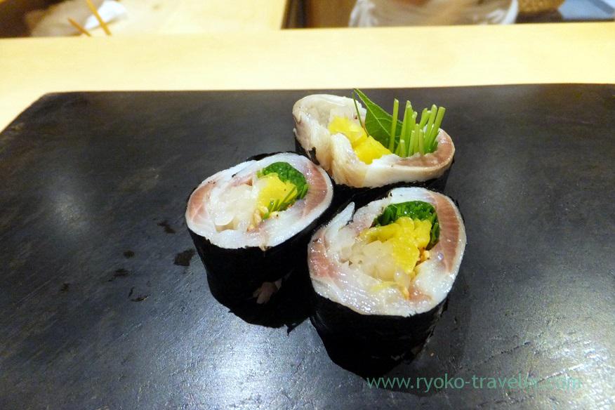 sardine-roll-sushi-hashimoto-shintomicho