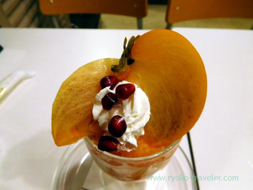 persimmon-parfait-from-the-top-fukunaga-fruits-parlor-yotsuya-sanchome