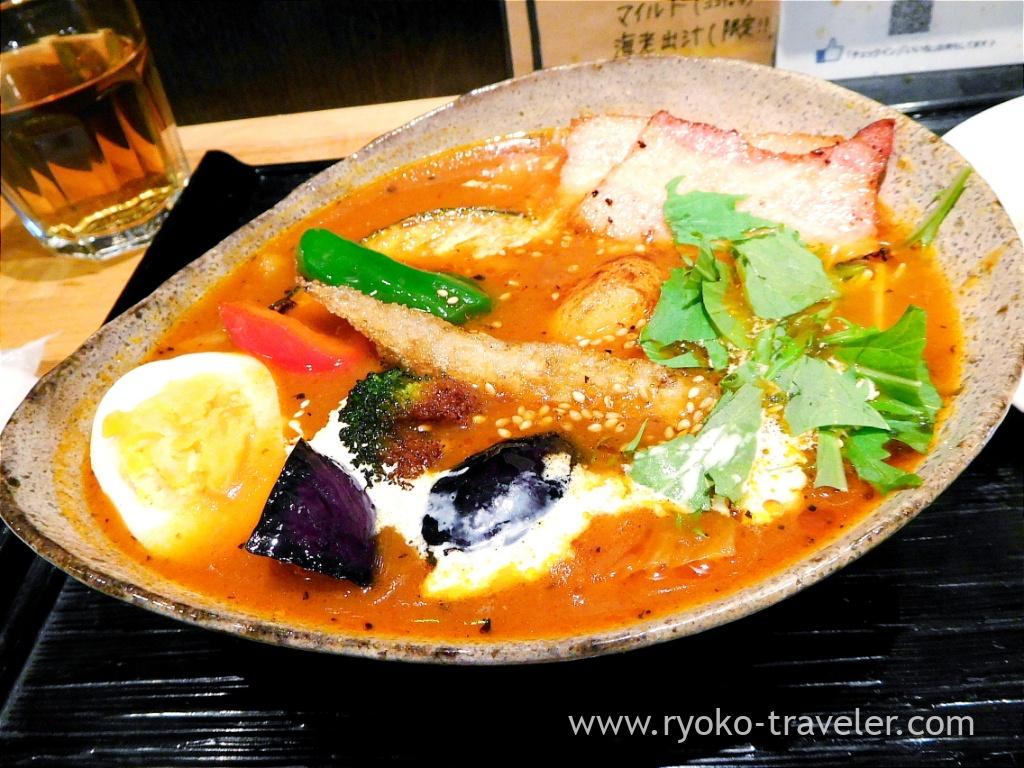 Thickly sliced bacons and vegetables soup curry, Nenrin (Tsukishima)
