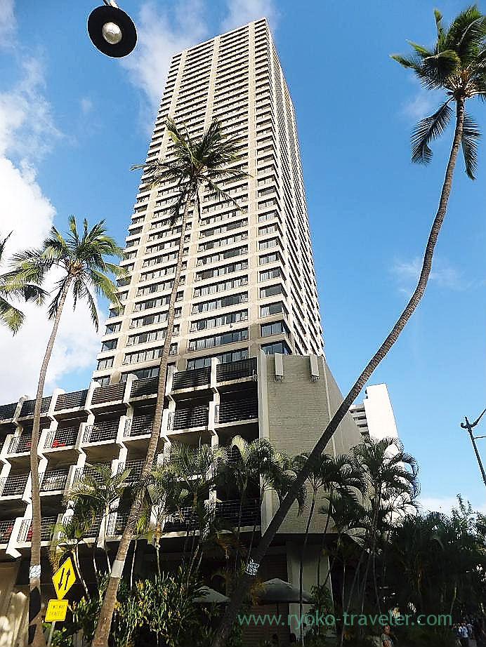 Appearance, Hotel Maile sky court, Honolulu(Honolulu 2012 winter)